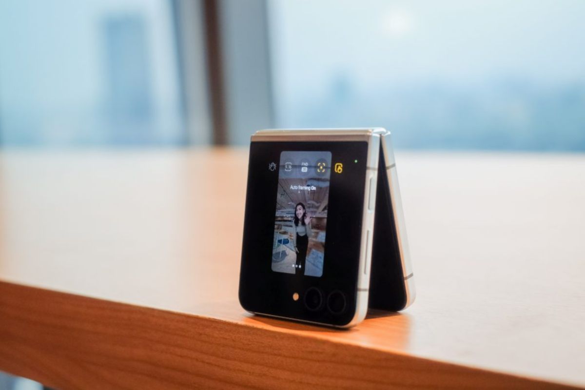 Ragam ponsel lipat yang tersebut mana meluncur di dalam area 2023